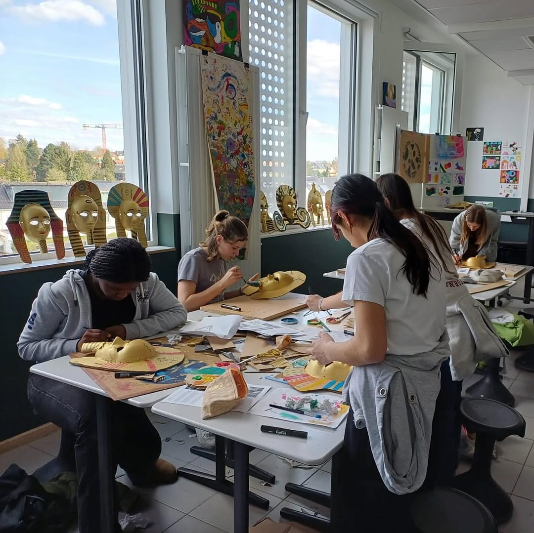 Egyptische dodenmaskers maken Egyptische dodenmaskers maken